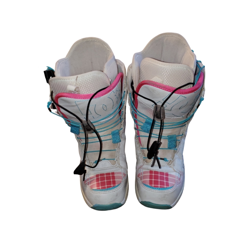 DC snow boots